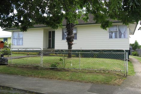 Photo of property in 28 Friesian Drive, Mangere, Auckland, 2022