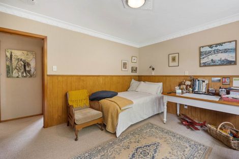 Photo of property in 82 Brecon Road, Stratford, 4332