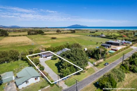 Photo of property in 55 Atkinson Avenue, Otaki Beach, Otaki, 5512