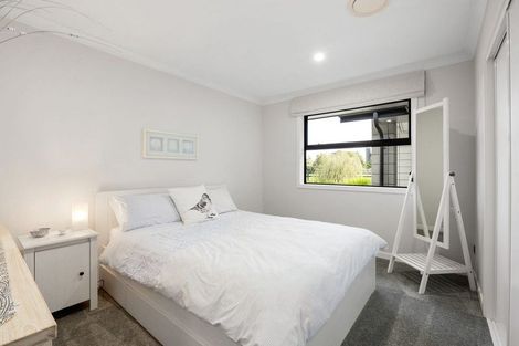 Photo of property in 11 South Oaks Close, Pukemoremore, Cambridge, 3493