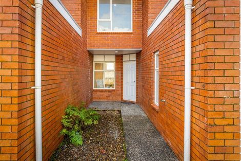 Photo of property in 4/23 Charlenne Close, Ranui, Auckland, 0612