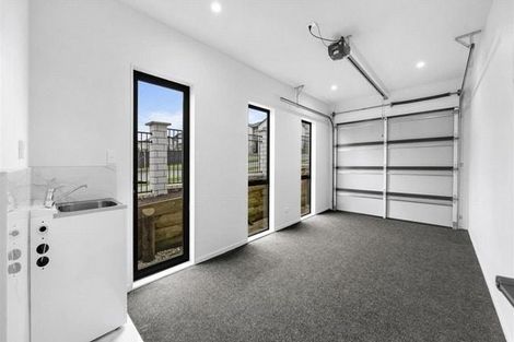 Photo of property in 57 Drumbuoy Drive, Flat Bush, Auckland, 2019