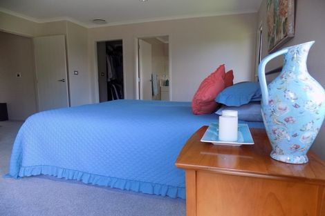 Photo of property in 2 Flight Valley Way, Welcome Bay, Tauranga, 3175