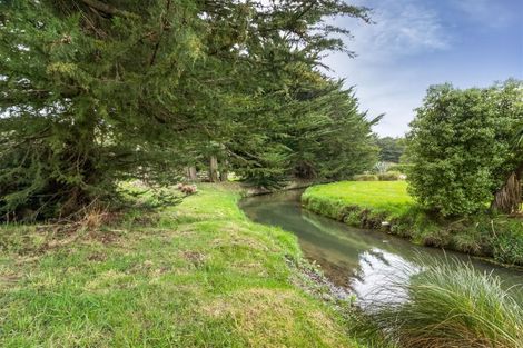 Photo of property in 211 Cashmere Road, Hoon Hay, Christchurch, 8025