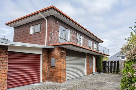 Photo of property in 59a Wairakei Road, Bryndwr, Christchurch, 8052