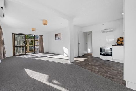 Photo of property in 422 Ngatai Road, Bellevue, Tauranga, 3110