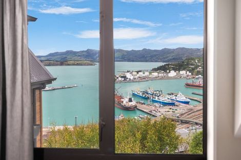 Photo of property in 30 Gilmour Terrace, Lyttelton, 8082