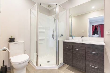 Photo of property in 24 Pukewhero Rise, Westgate, Auckland, 0614