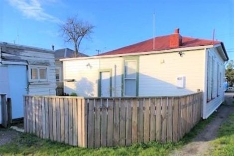 Photo of property in 83 Lincoln Road, Masterton, 5810