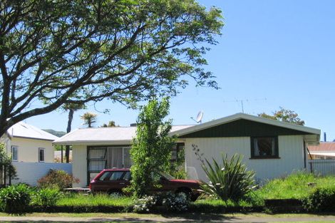 Photo of property in 5 Ward Street, Riverdale, Gisborne, 4010