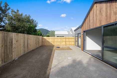 Photo of property in 24 Koru Loop, Paraparaumu, 5032