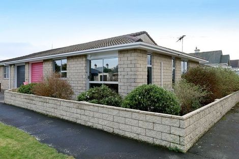 Photo of property in 17 Dalgety Street, Saint Kilda, Dunedin, 9012