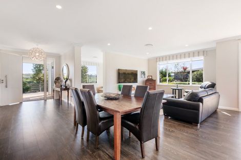 Photo of property in 43 Double Bay Road, Pyes Pa, Tauranga, 3112