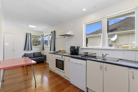 Photo of property in 1/167 Wainuiomata Road, Wainuiomata, Lower Hutt, 5014