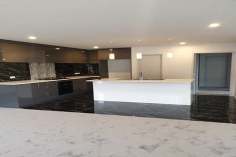 Photo of property in 3 Frederick Place, Whalers Gate, New Plymouth, 4310