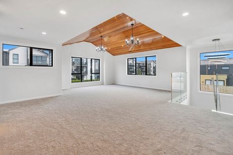 Photo of property in 76 Symes Drive, Red Beach, 0932