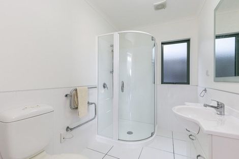 Photo of property in 14a Arahanga Grove, Maupuia, Wellington, 6022