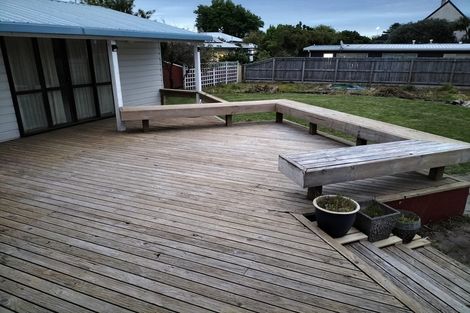 Photo of property in 21 Saint Albans Avenue, Hokowhitu, Palmerston North, 4410