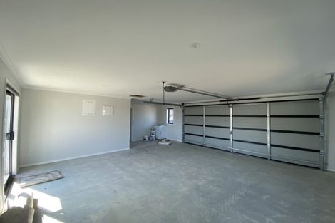 Photo of property in 6 Faber Place, Rototuna North, Hamilton, 3210