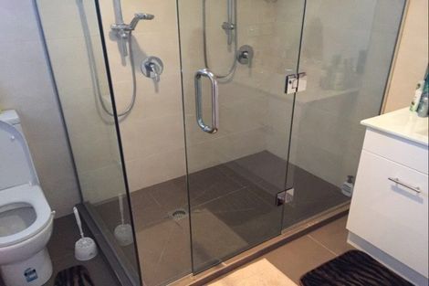 Photo of property in 24 Midhurst Avenue, Henderson, Auckland, 0612