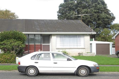 Photo of property in 12 Amberley Grove, Hutt Central, Lower Hutt, 5010