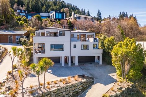 Photo of property in 20 Manchester Place, Queenstown, 9300