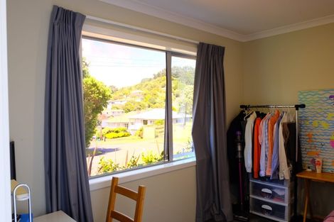 Photo of property in 1/102 Chester Road, Tawa, Wellington, 5028