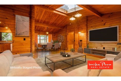 Photo of property in 4 Arama Avenue, Titirangi, Auckland, 0604