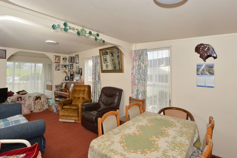 Photo of property in 37 Waro Drive, Hikurangi, 0114