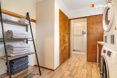 Photo of property in 27 Glenross Street, Glenross, Dunedin, 9011