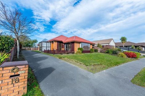 Photo of property in 18 Westgrove Avenue Avonhead Christchurch City