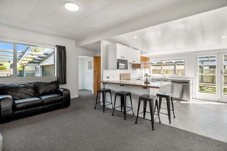 Photo of property in 42 Thomson Street, Tinwald, Ashburton, 7700