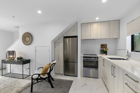 Photo of property in 5/4 Johnston Grove, Taita, Lower Hutt, 5011