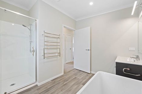 Photo of property in 71 John Norrie Place, Motuoapa, 3382