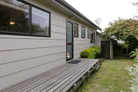 Photo of property in 3b Dorothy Drive, Acacia Bay, Taupo, 3330