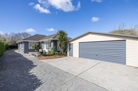 Photo of property in 208 Wairakei Road, Bryndwr, Christchurch, 8053