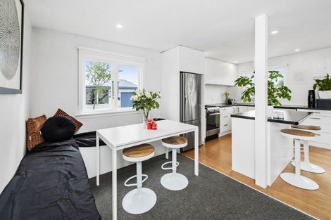 Photo of property in 31 Broadway Avenue, Waikuku Beach, 7473