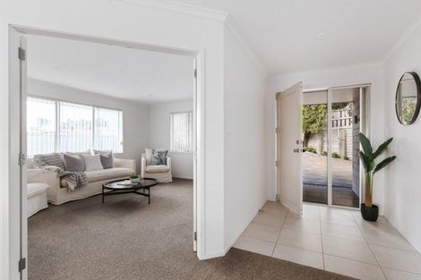 Photo of property in 25 Siemonek Rise, Bethlehem, Tauranga, 3110