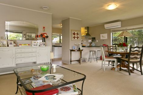 Photo of property in 3b Dorothy Drive, Acacia Bay, Taupo, 3330