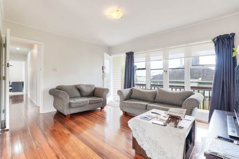 Photo of property in 1/24 Tristram Avenue, Forrest Hill, Auckland, 0620