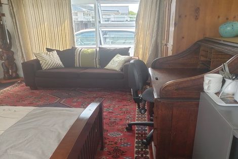 Photo of property in 20 Powell Street, Avondale, Auckland, 1026