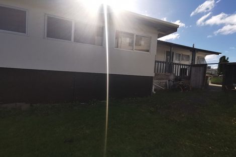 Photo of property in 42 Beaufort Place, Papatoetoe, Auckland, 2025