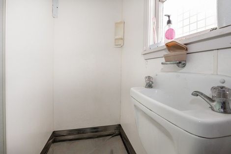 Photo of property in 819 Clive Street, Akina, Hastings, 4122