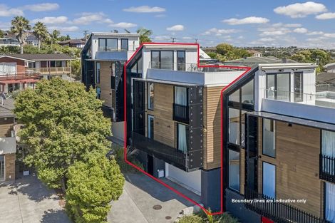Photo of property in 58c Potter Avenue, Northcote, Auckland, 0627