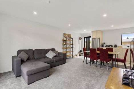 Photo of property in 7/21 Titoki Street, Te Atatu Peninsula, Auckland, 0610