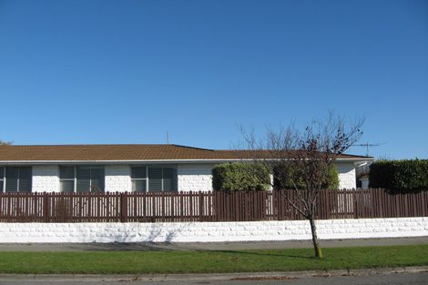 Photo of property in 162 Warren Crescent, Hillmorton, Christchurch, 8025
