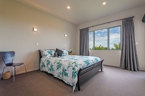 Photo of property in 307 Ngahere Park Road, Turitea, Palmerston North, 4472