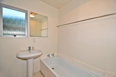 Photo of property in 9 Kendale Drive, Leigh, 0985