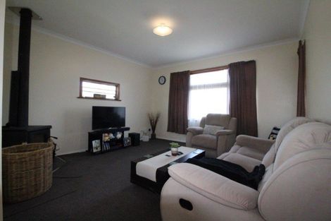 Photo of property in 48 Devon Street, Mossburn, 9792