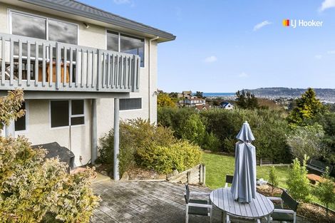Photo of property in 15 Calvert Place, Shiel Hill, Dunedin, 9013